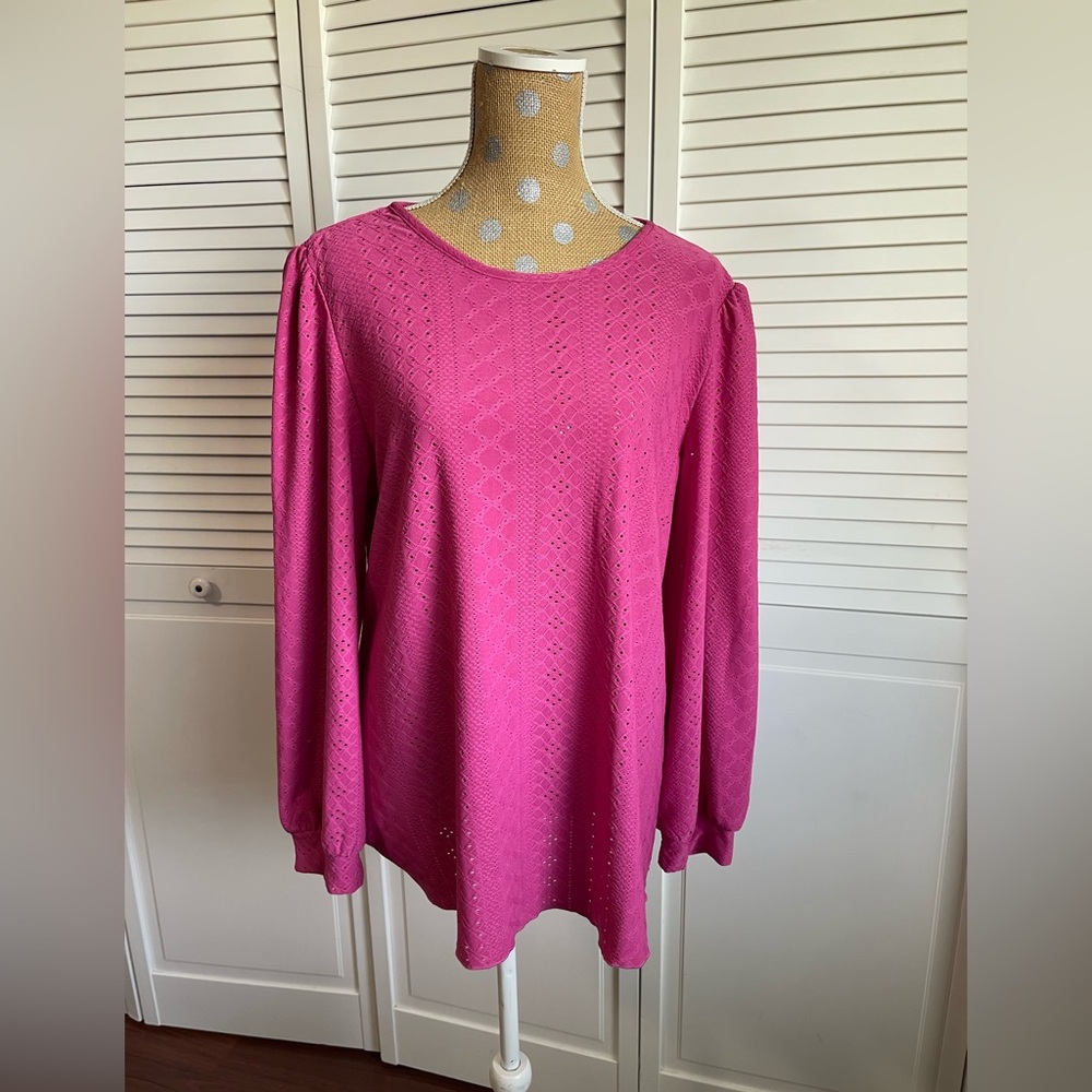 Zesica long sleeve top